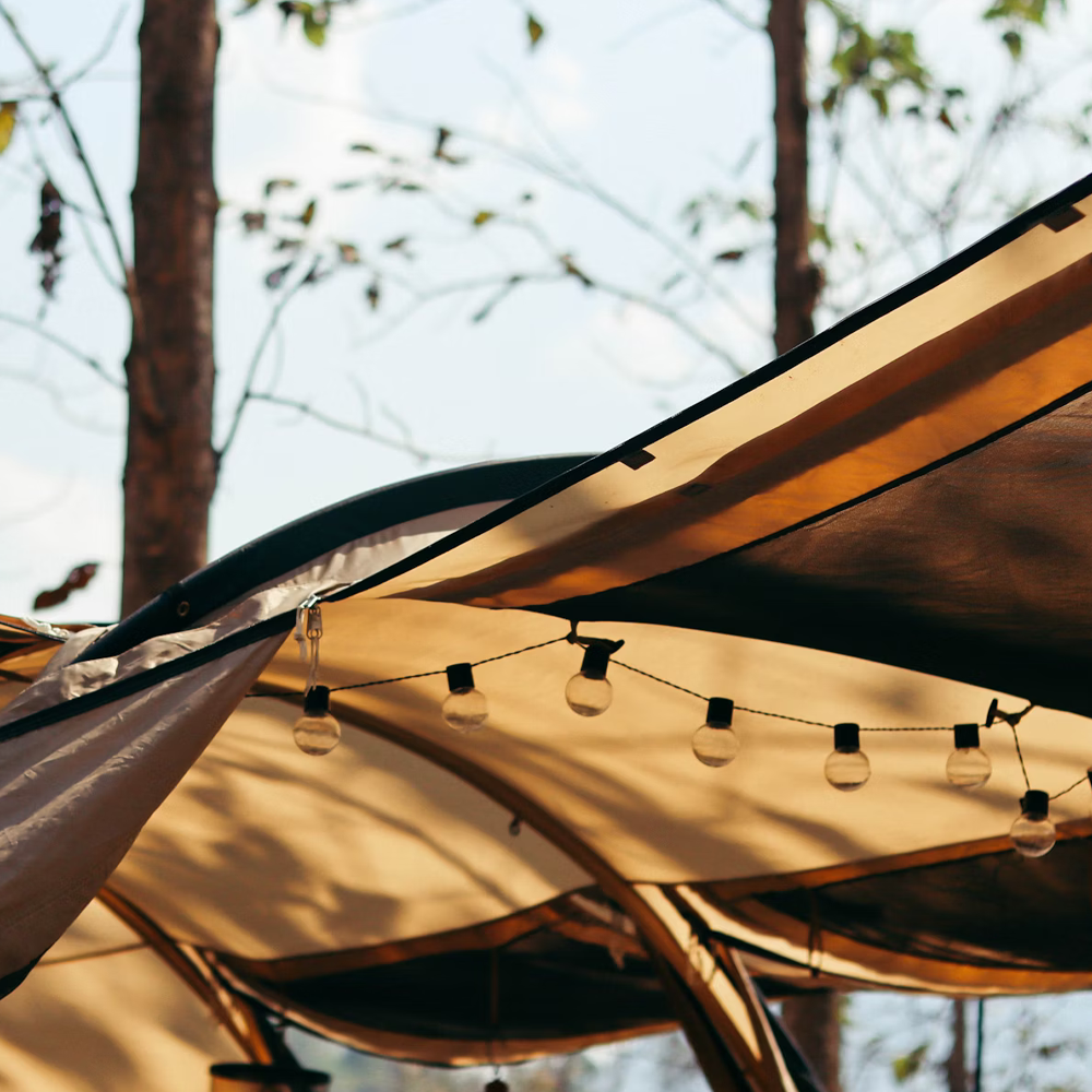 Zeltstoffe und Vorzelte beim Camping