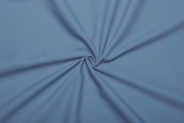 Stahlblau