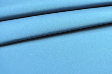 Hellblau
