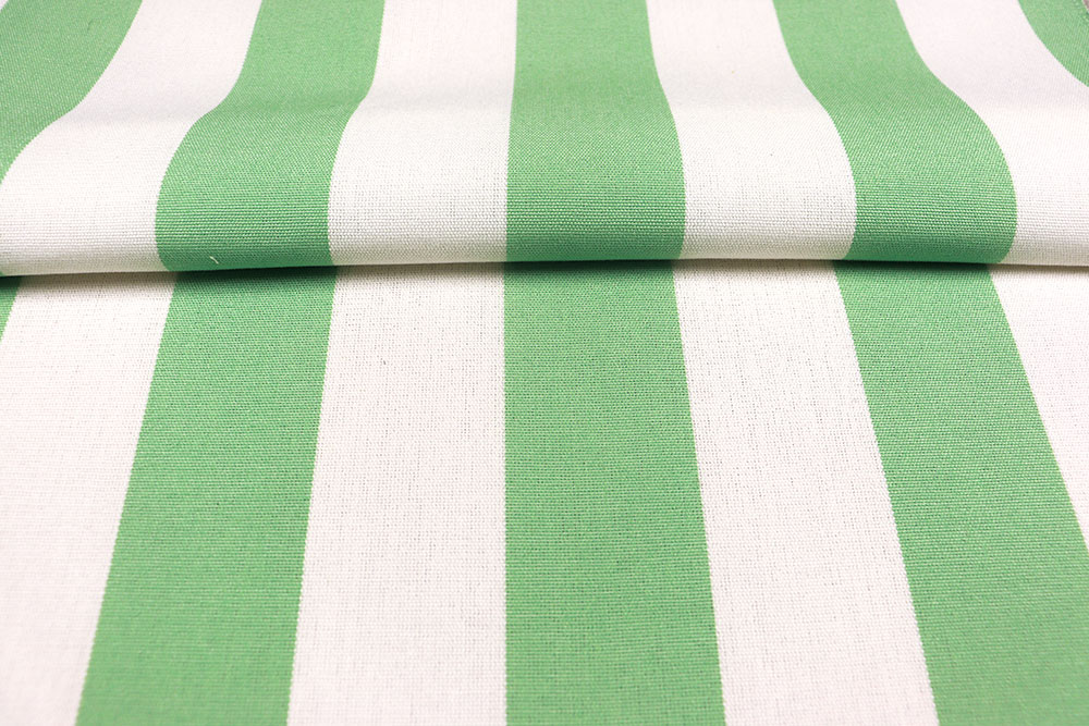 Hellgrün Blockstreifen